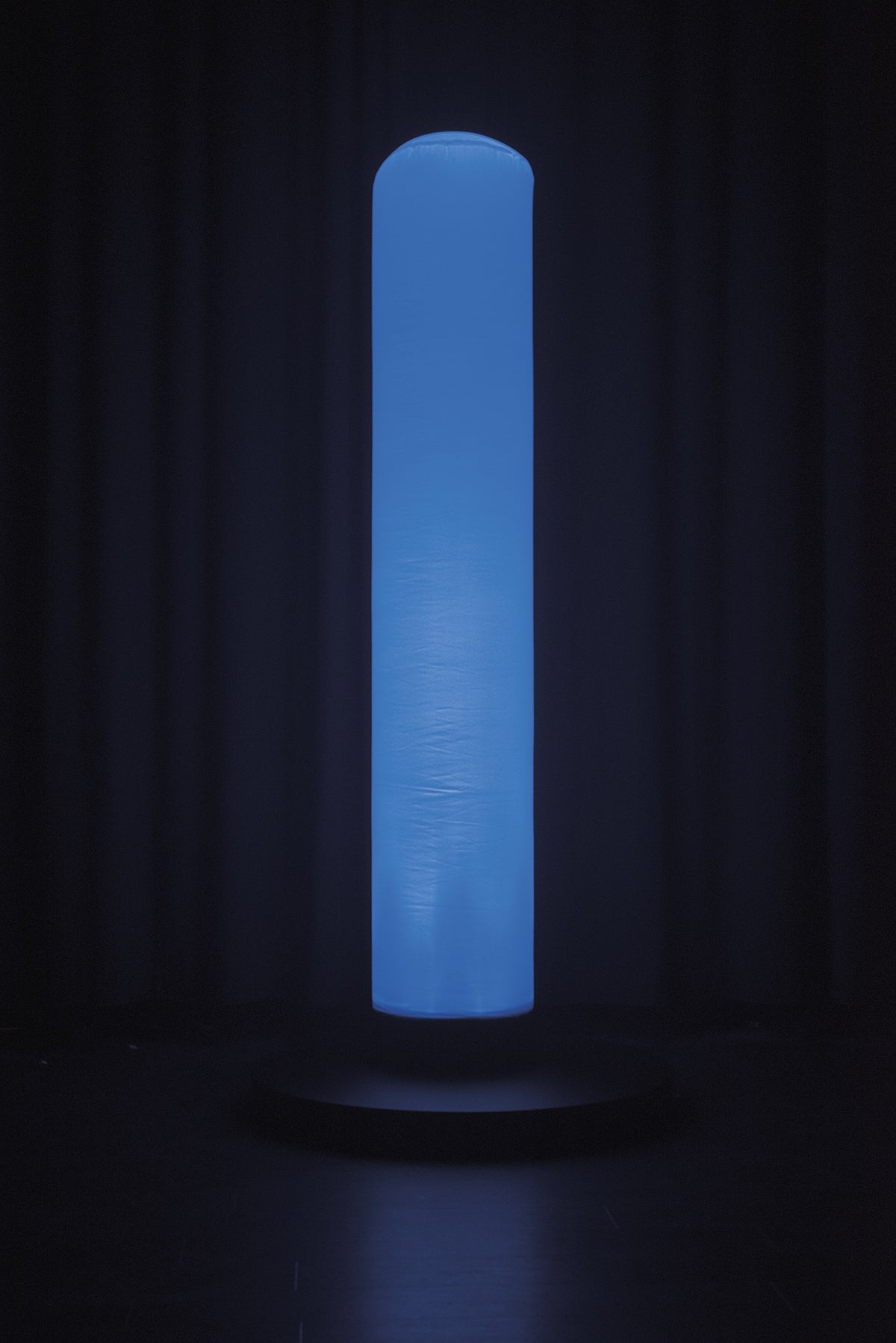 Aircone Q6, uppblåsbar LED-kon RGBWA-UV