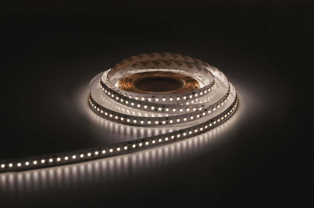 Santiago Ribbon, LED-slinga 2400 K, IP20, 20 m, 9,6 W/m