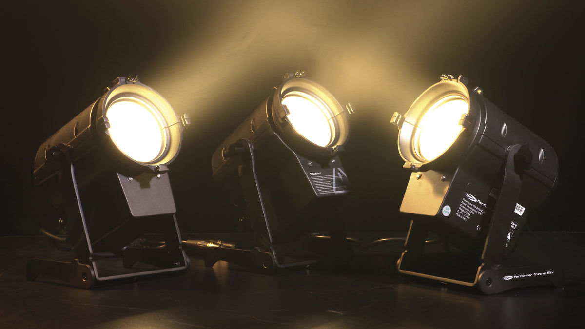 Performer Fresnel Mini DMX, LED-fresnel 30 W varmvit