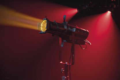 Performer Profile 700 Q6, LED-profilstrålkastare 300 W RGBALC