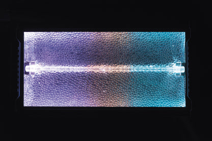Titan Strobe BLAZE 1 500 W strobe med RGB-bakgrundseffekt