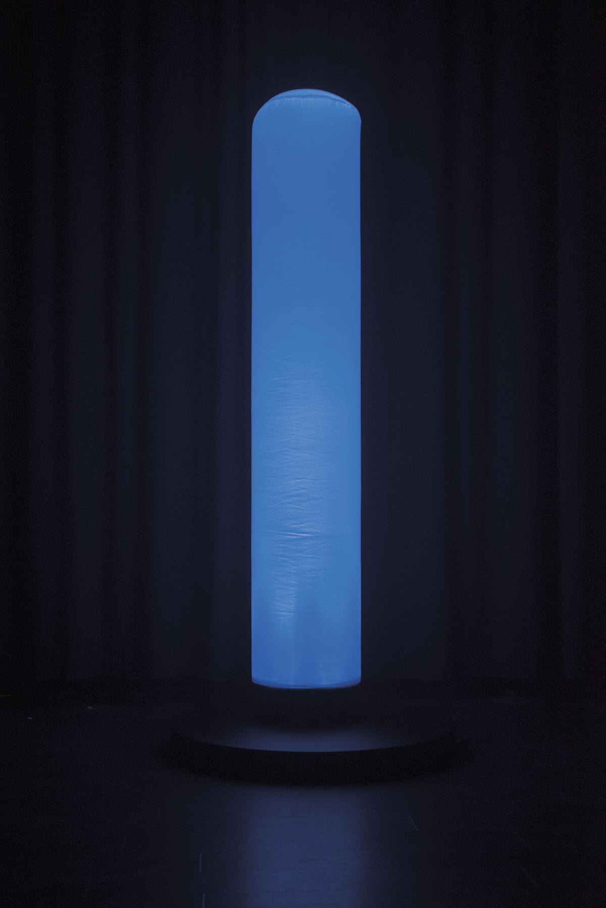 Aircone Q6, uppblåsbar LED-kon RGBWA-UV