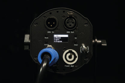 Accent Spot Q4 RGBW, LED-pinspot 25 W