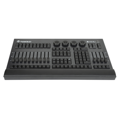 Sidekick OnPC Wing, styrpanel