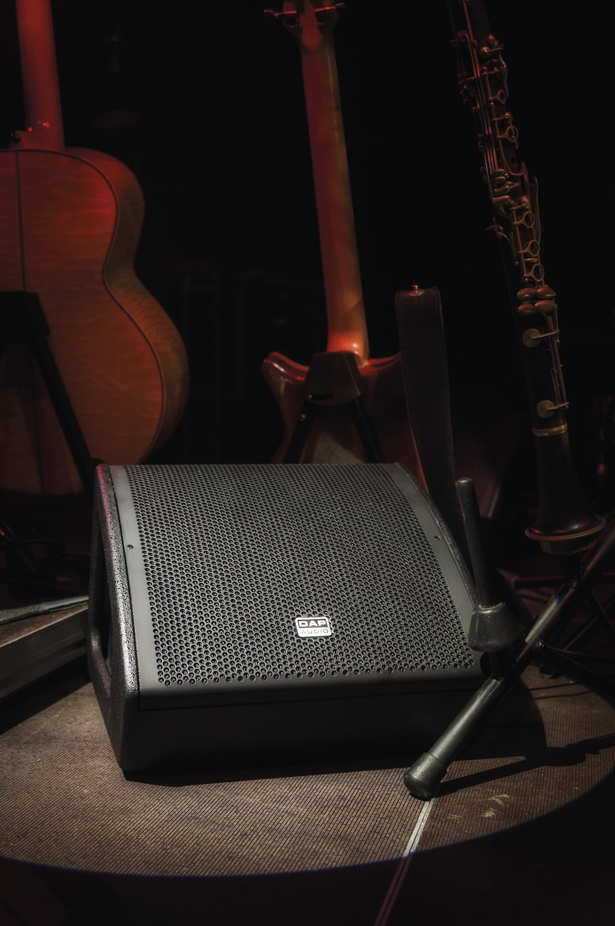 M10 aktiv golvmonitor 10"